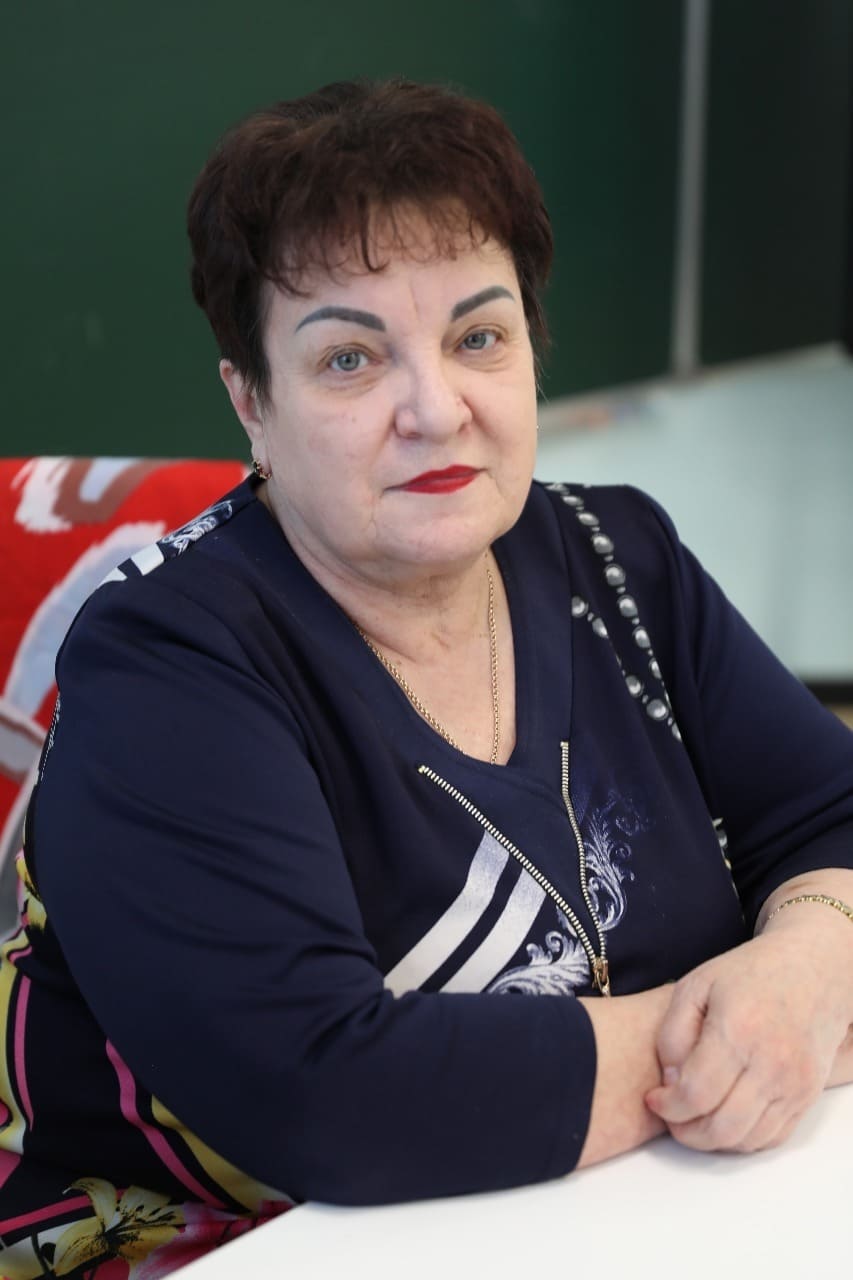 Симоненко Елена Вячеславовна.